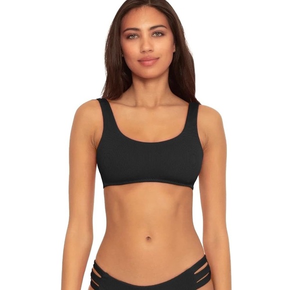 BECCA Women’s Standard Fine Line Scoop Bikini Top Black Size M Ribbed Resort - Picture 2 of 7